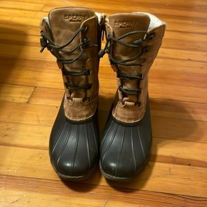 Women’s Sperry Boots!